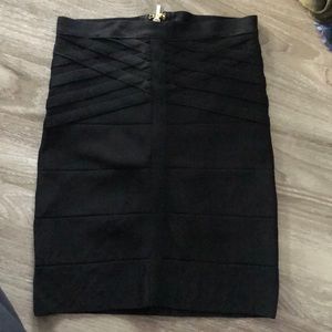 Bebe skirt